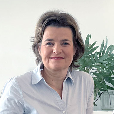 Dr. Anja Mentrup